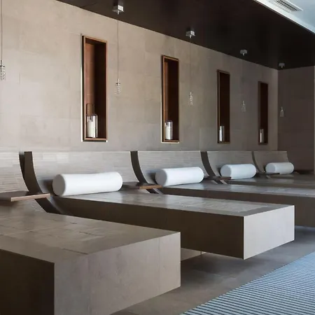 蓝日索林酒店 酒店 布雷拉