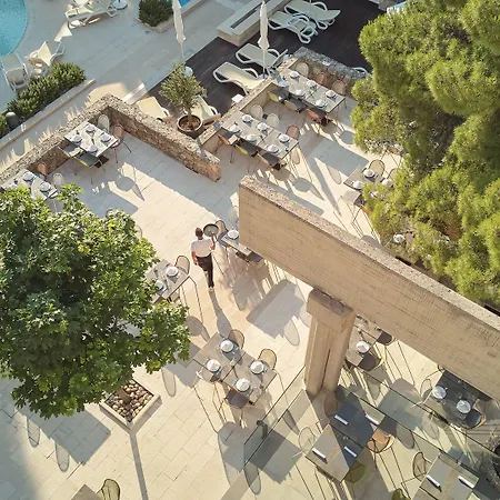 蓝日索林酒店 布雷拉