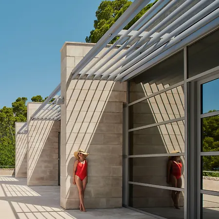 蓝日索林酒店 酒店 布雷拉